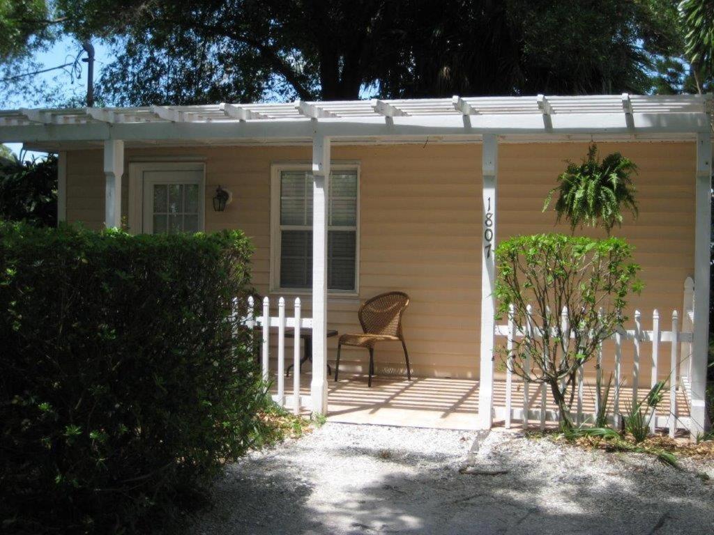 Pirates Pointe Resort Ruskin Exterior foto